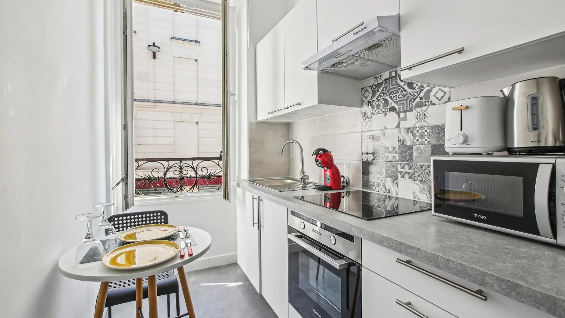 Apartment Chic And Comfortable *